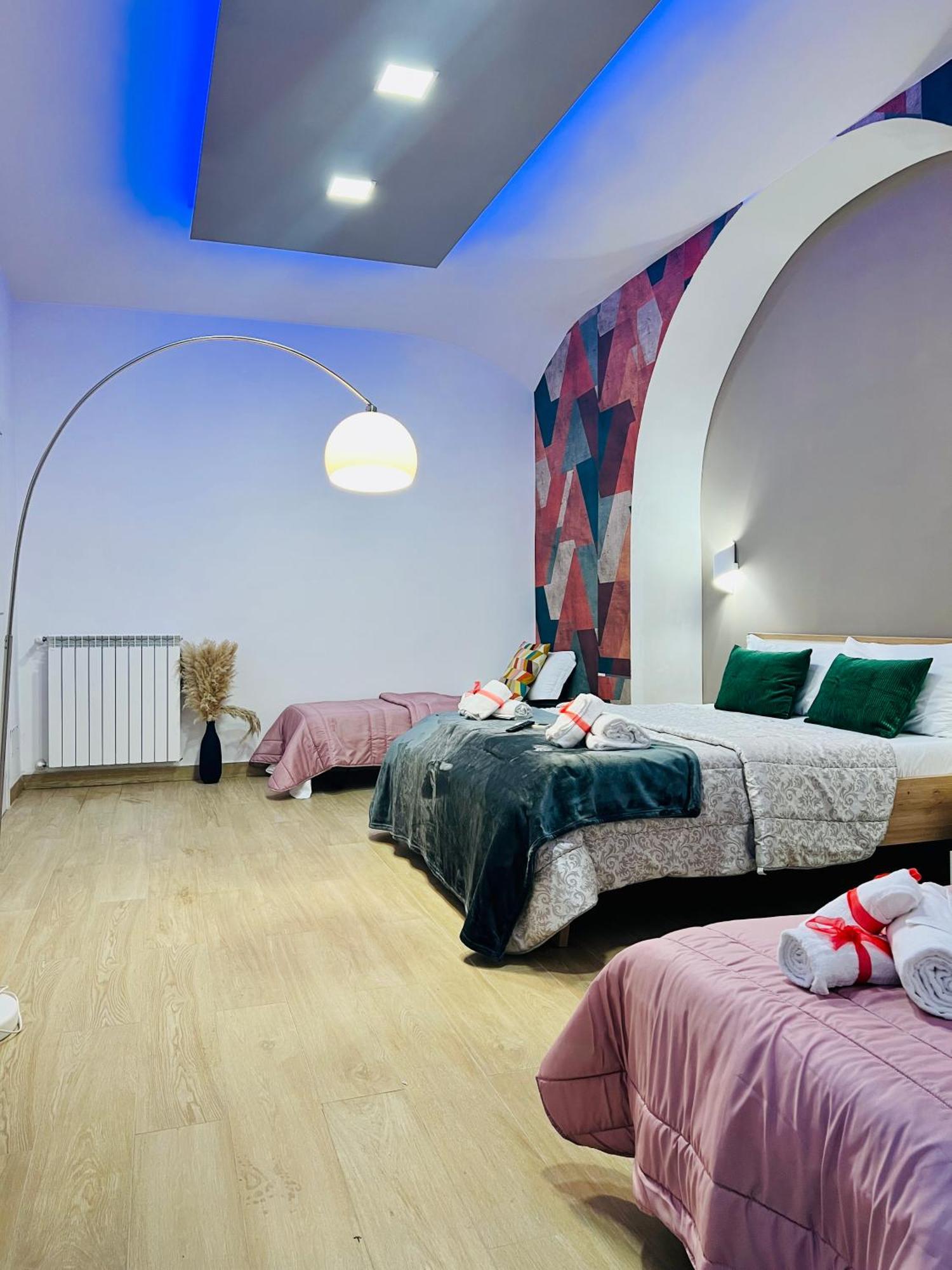 Luminosa House Station Apartment *